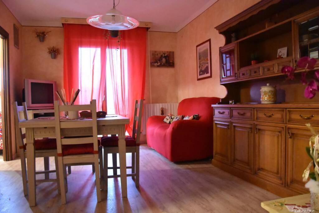 Locazione Turistica Chichibio Apartment Пистоя Екстериор снимка