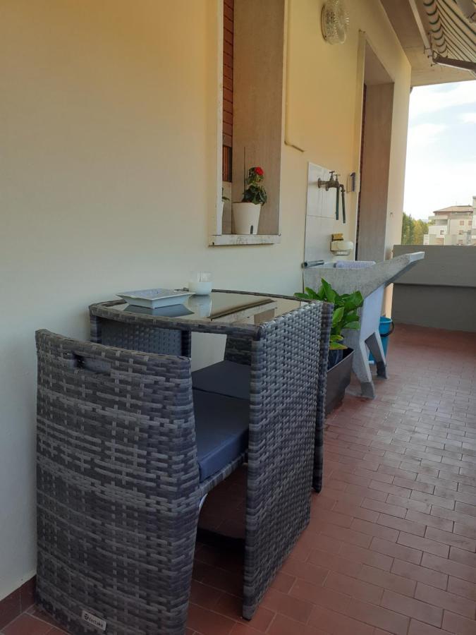 Locazione Turistica Chichibio Apartment Пистоя Екстериор снимка